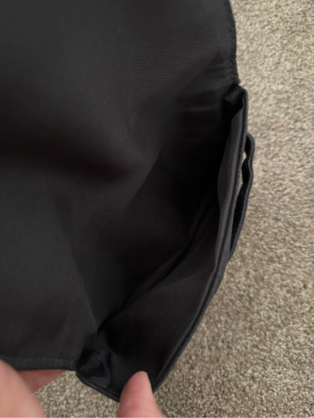 Le Labo Black Canvas Toiletry Pouch - Picture 5 of 5
